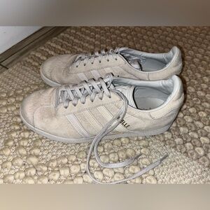 Adidas Gazelle Gray Suede
